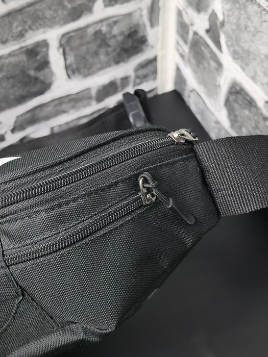 Nike чанта тип банан