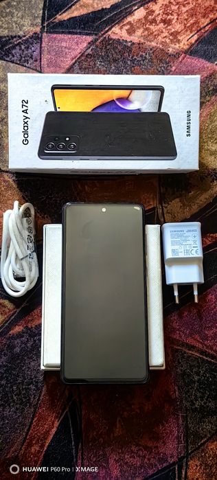 SAMSUNG  GALAXY A72(РЕЗЕРВИРАН)-Перфектно състояние пълен комплект
