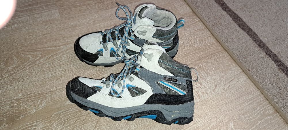 Mountain  Warehouse  Дамски  Туристически  Обувки 39