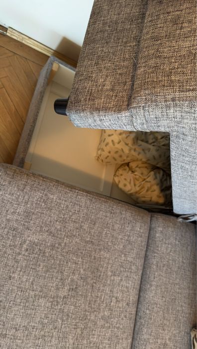 Canapea 3 locuri plus sezlong extensibila cu depozitare