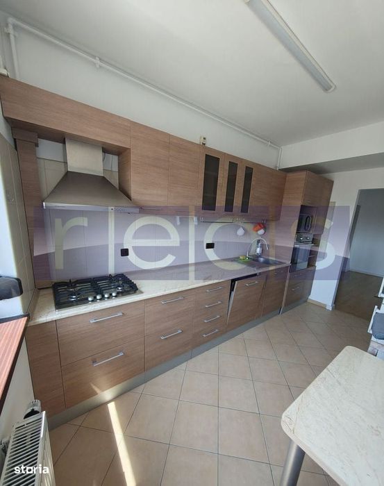 Vanzare 3 Camere Decomandat Foisorul De Foc -Eminescu
