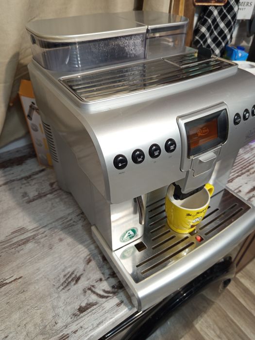 Кафе машина робот