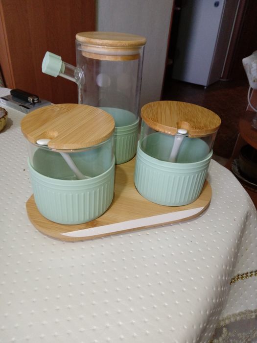 Кухонный  набор из тре предметов