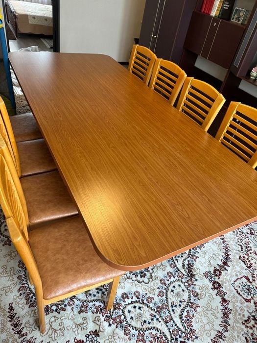 Продам стол со стульями