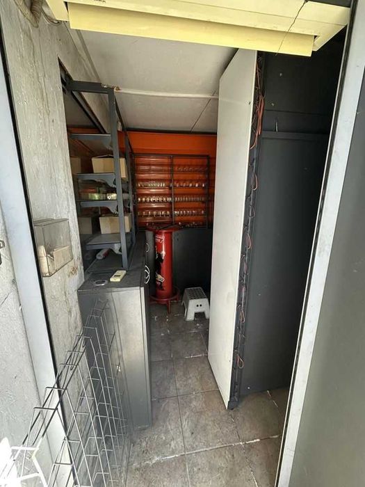 Дава се под наем Магазин в Пловдив, Кючук Париж - 9 кв.м за 357 € - Снимка #3