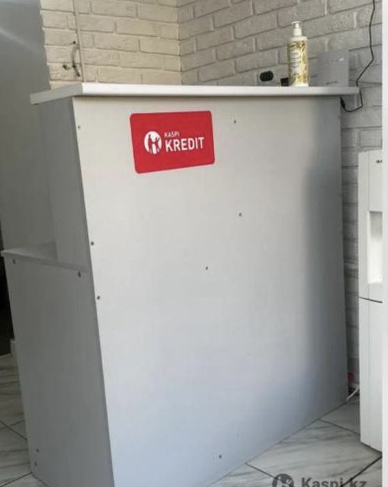 Ресепшн б/у 20000тг