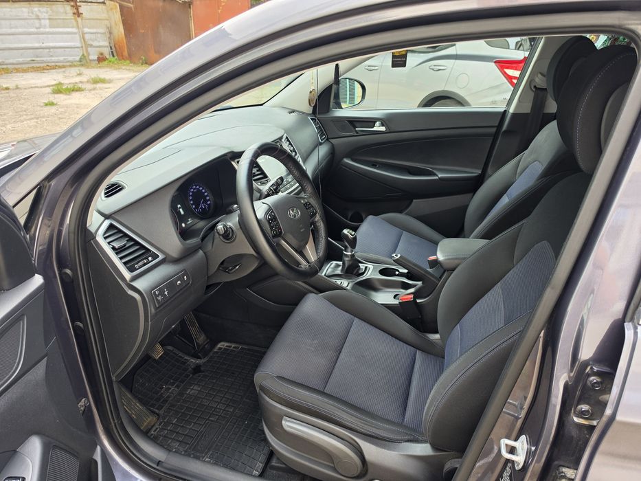 Hyundai Tucson 1.6, T-GDI, 4×4, manuala.