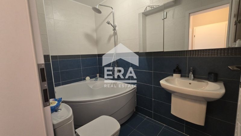 ЕКСКЛУЗИВНО! Ера Тера предлага под наем обзаведен тристаен апартамент