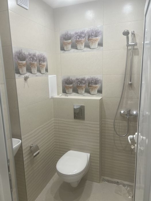 Дава се под наем Четиристаен апартамент в София, Лозенец - 83 кв.м за 765 € - Снимка #9