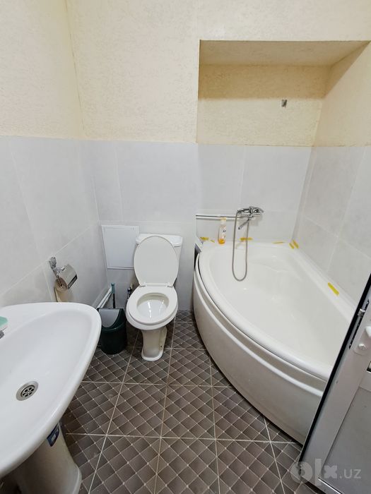 2 xonali uy ijaraga beriladi TATU YAQINIDA