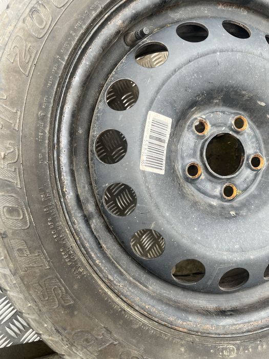 Vand 4 roți 205/55R16 91V + Rezerva