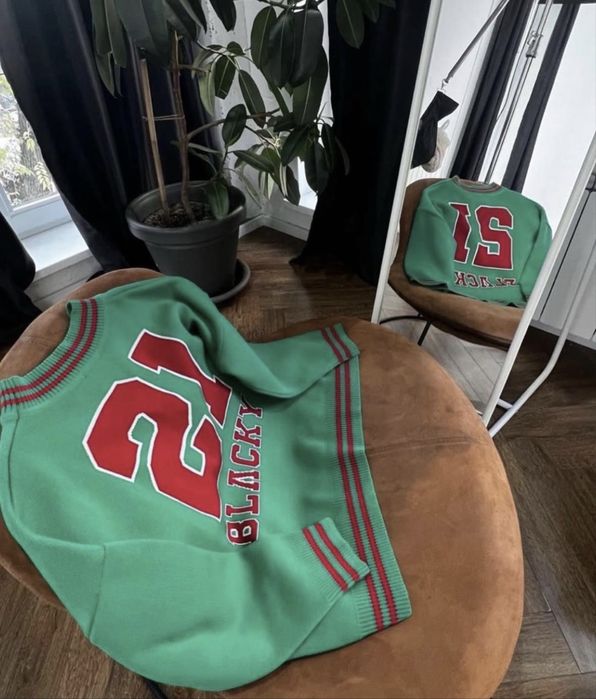 свитер от blacky brand