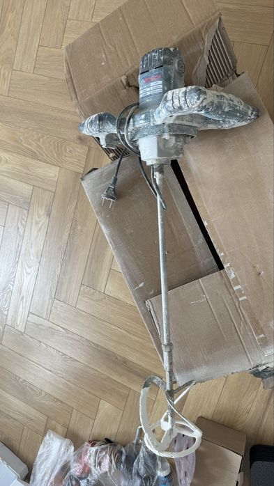 Миксер строительный