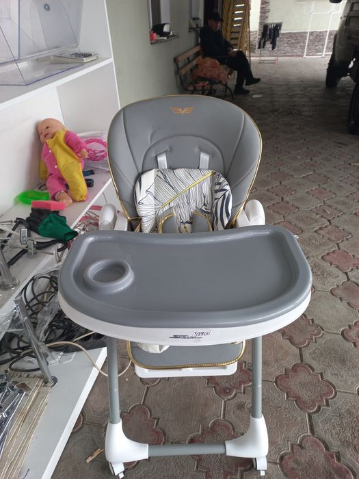 Стульчик для кормления