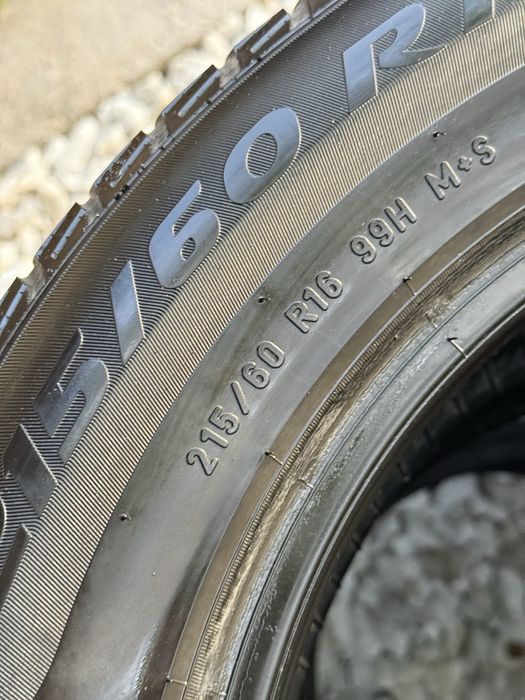 Шины зима 215/60/R16
