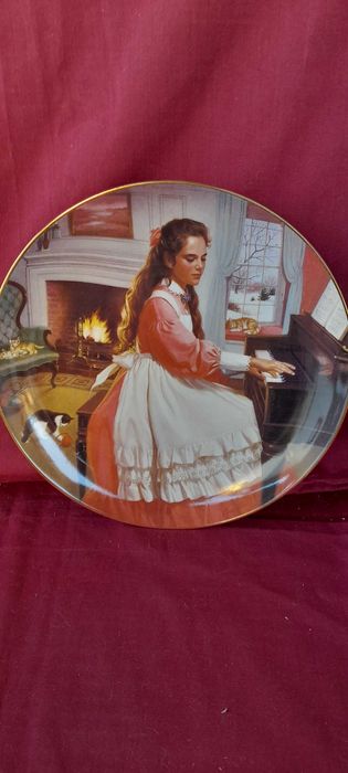 set 4 farfurii decorative din portelan