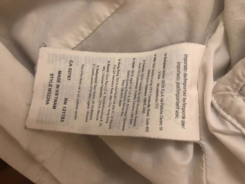 Ветровка женская Geox .