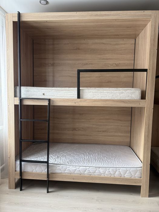 Продам двух ярусные кровати