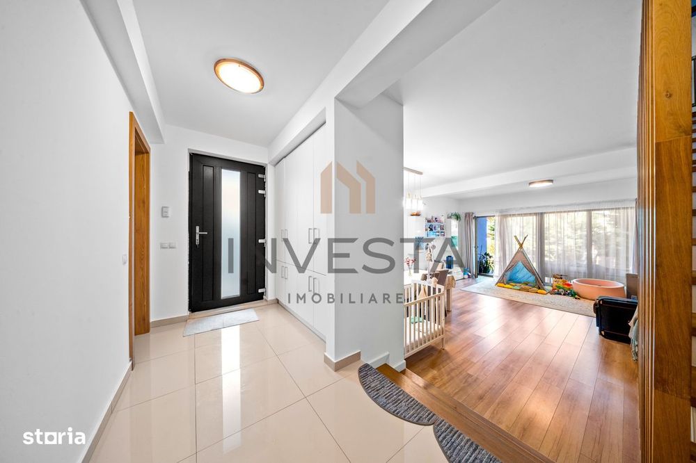Duplex premium 136 mp utili cu gradina proprie si 2 parcari in Europa
