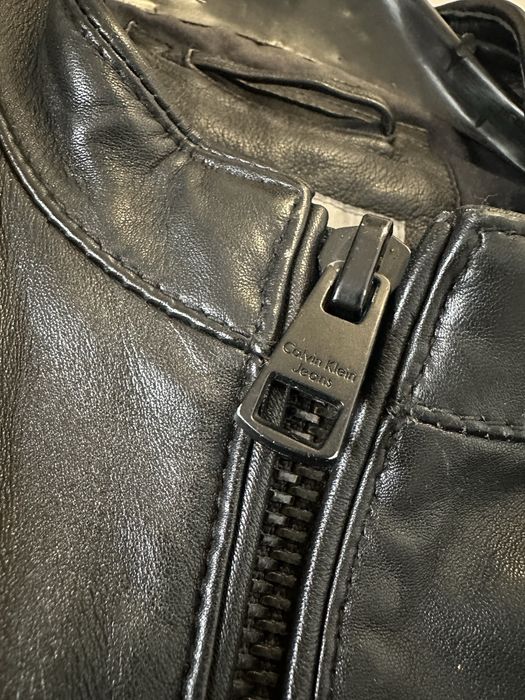 Calvin Klein кожено яке