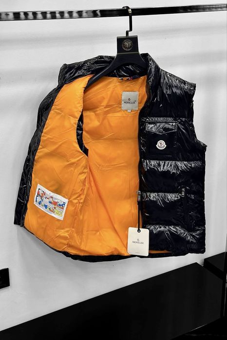 Мъжка грейка/елек Moncler