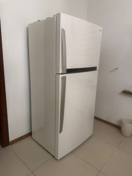 холодильник LG в отличном состоянии