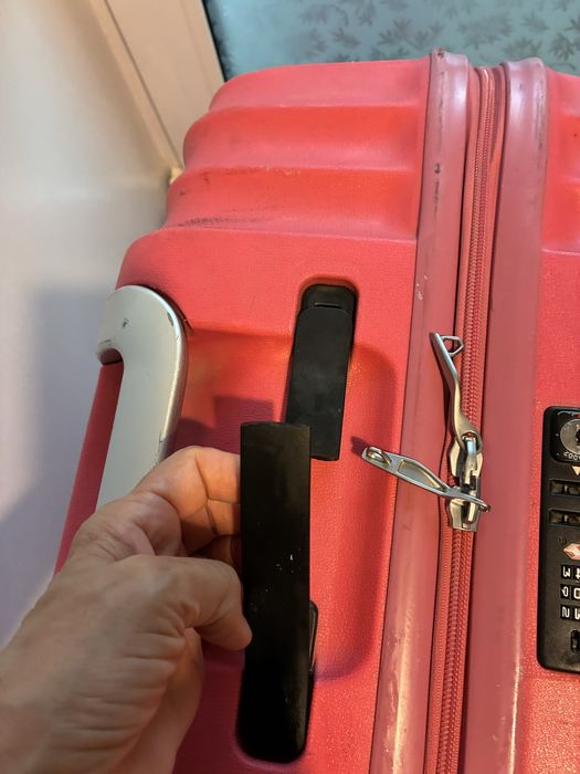 Geamantan mare cu cifru