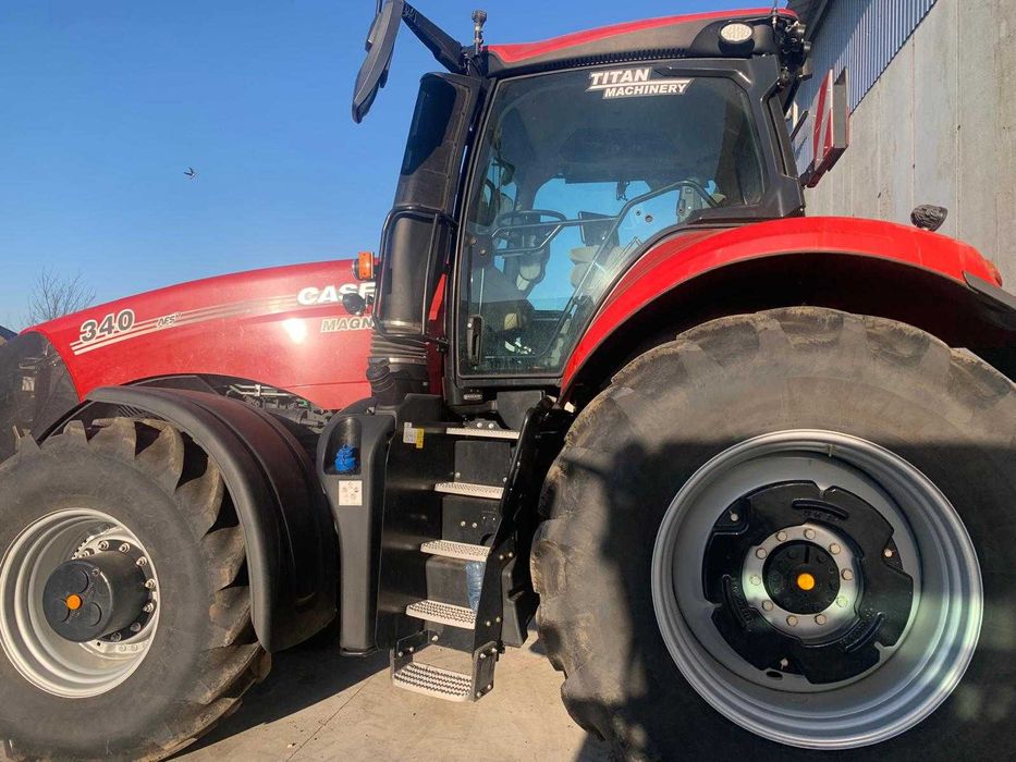 Tractor CASE IH MAGNUM 340