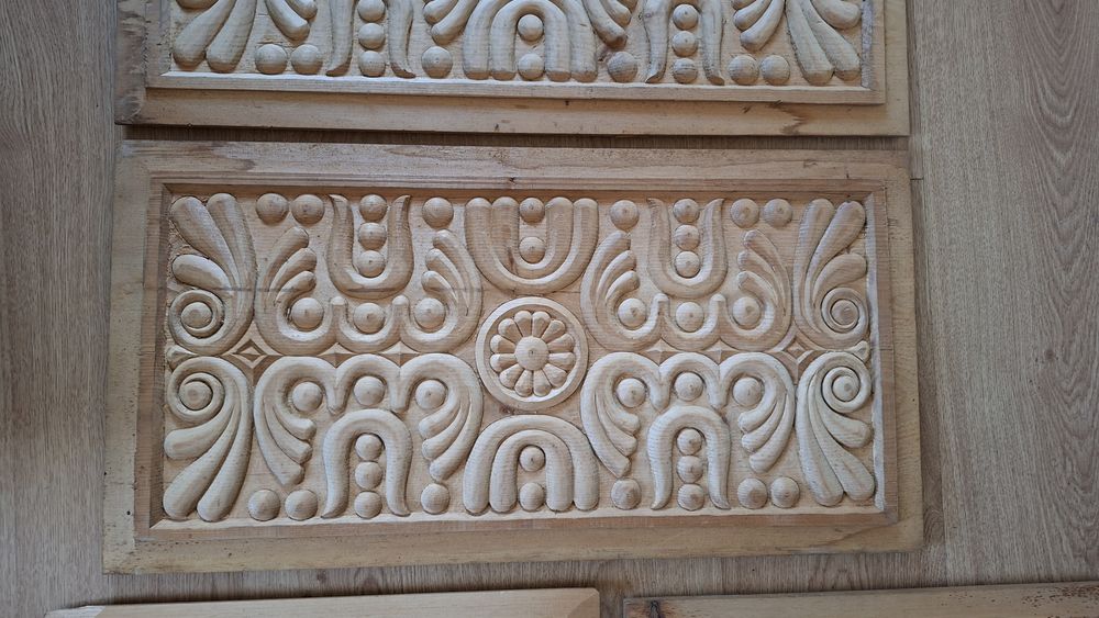 Дърворезба, табли