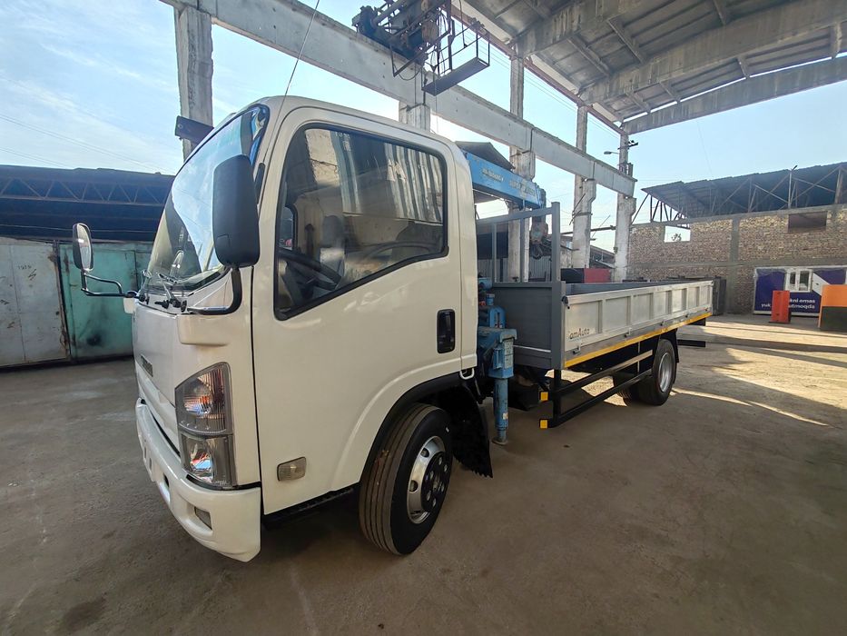 Изузи малипулятор сотилади