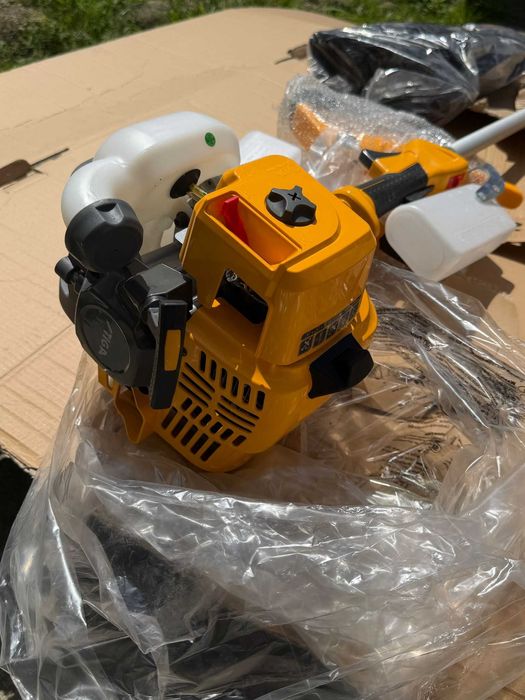 Motocoasă pe Benzină STIGA SBC 242, 1.7 CP, Motor în 2 Timpi, 42.7 cmc