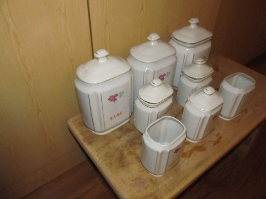 лот керамични  съдове за съхранение