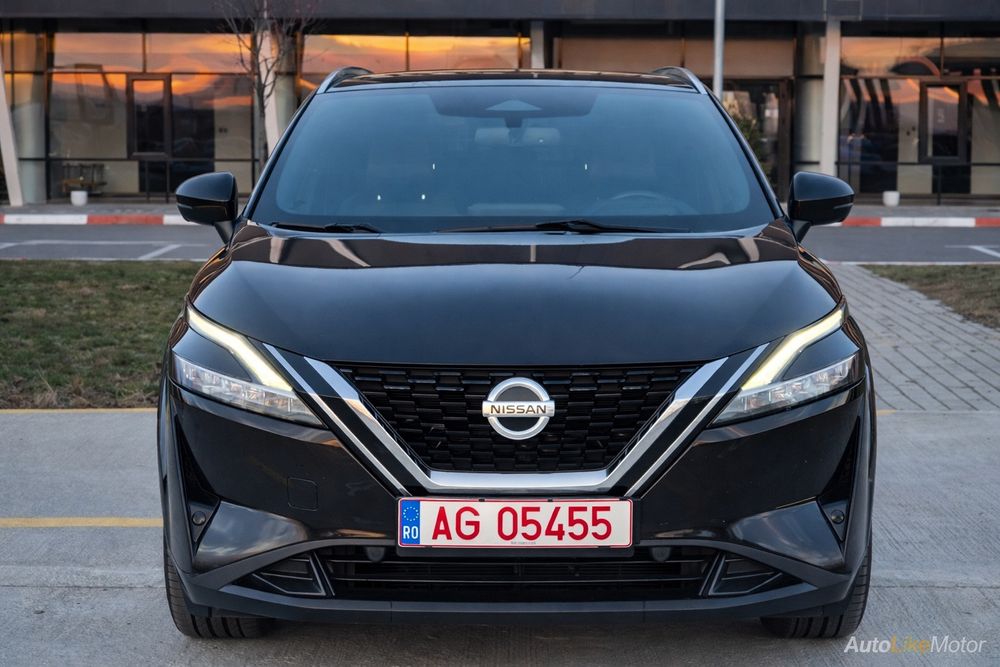 Nissan Qashqai Tecna / 1.3 Benzină Mild Hybrid / Panoramic / Full