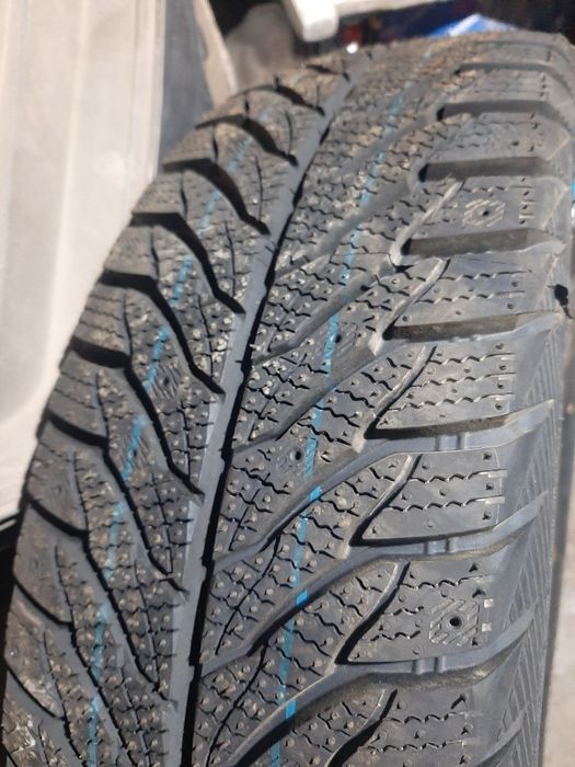Шины 185/70/ 14 новый