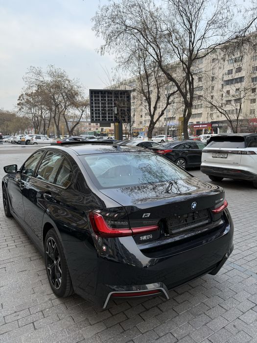 Bmw i3 40L 7.000 km probeg