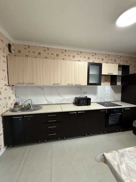 Продам кухню, кухонный гарнитур срочно