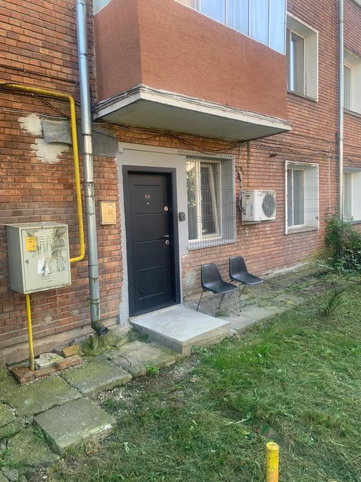 Cazare regim hotelier apartament 2 camere parter central Hunedoara