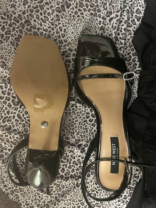 Токчета Nine West