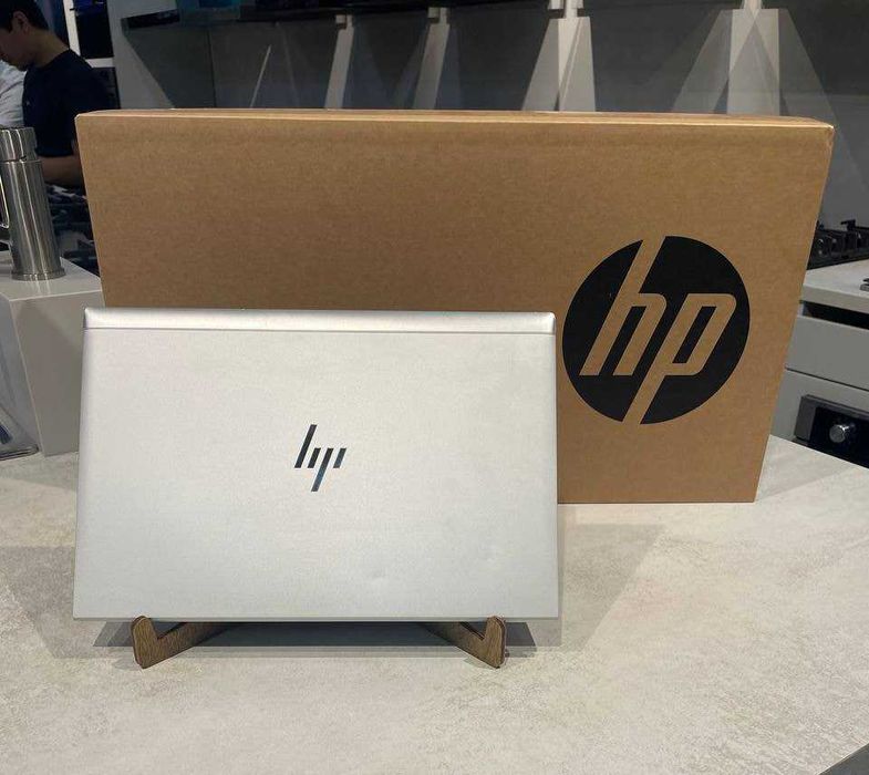 HP elitebook 830 G8 13'3 intel i7-1165g7 8/256/Display 13'3 FHD IPS