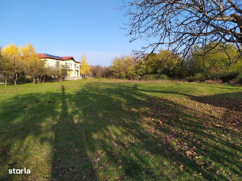 Proprietar Teren intravilan DE VÂNZARE (negociabil) sat Bobolia -PH