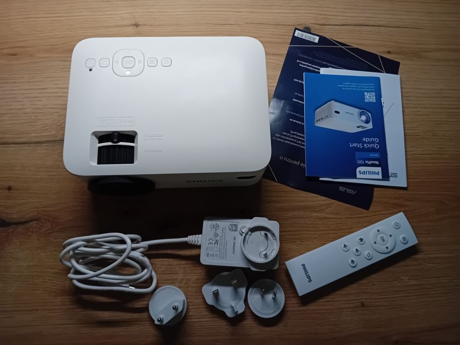 Philips NeoPix 100 Home Projector