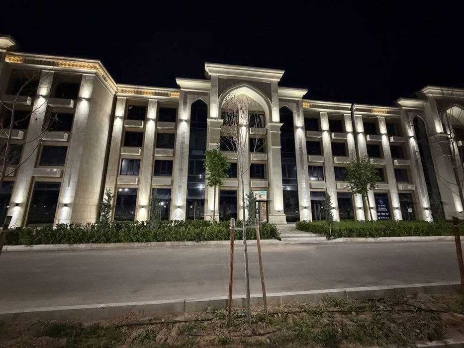 " Янги Узбекистон MirzoUlugbek 3xona 100m2 Kvartira sotiladi"