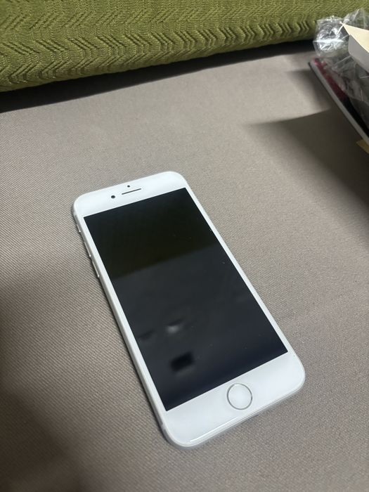 IPhone 8 из ЕС привезен