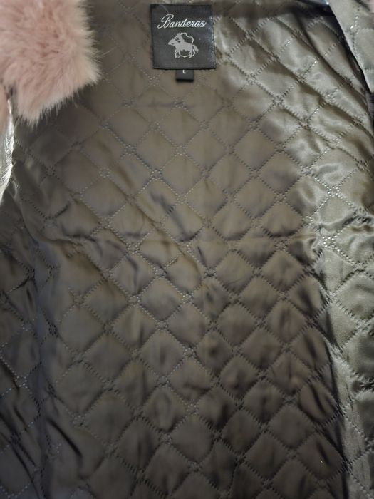 Продам шубка безрукавка