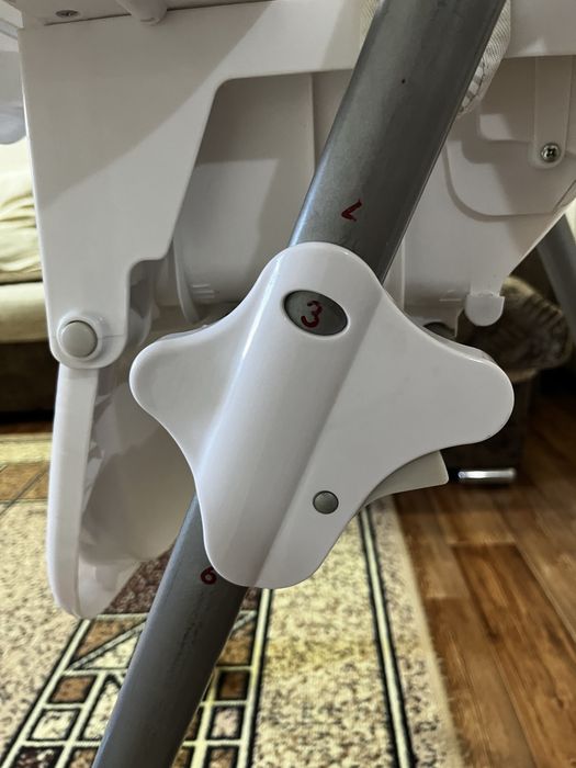 Продам б/у детский стул для кормления