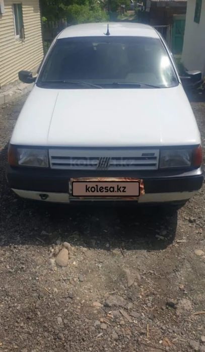 Продам машину на ходу.