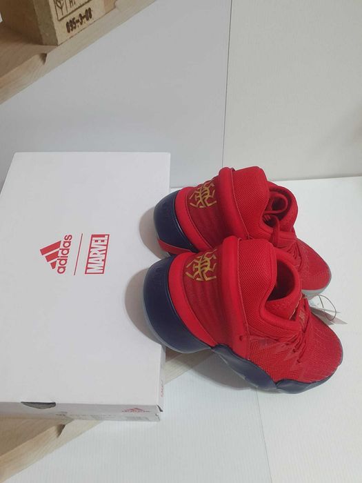 Adidas Spiderman masura 38 originali noi in cutie
