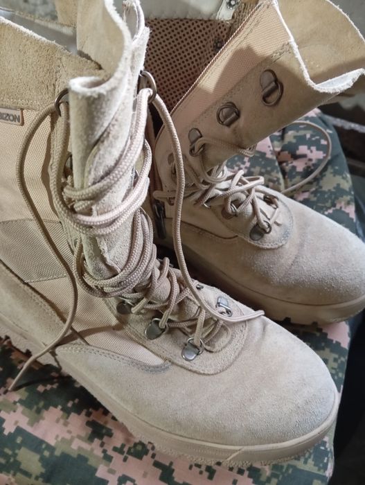 Продам берцы бизон