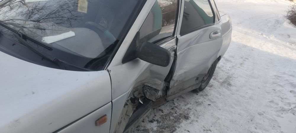 ассалаумалейкум  Продам ваз2110.