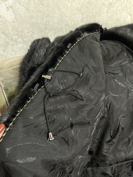 Продам норковую шубу